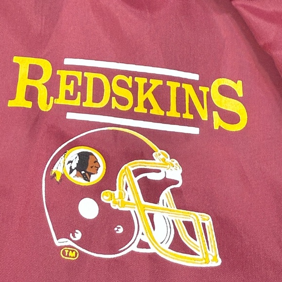 Washington Redskins Snap Button Front Size M Light Windbreaker jacket Logo - Picture 3 of 7